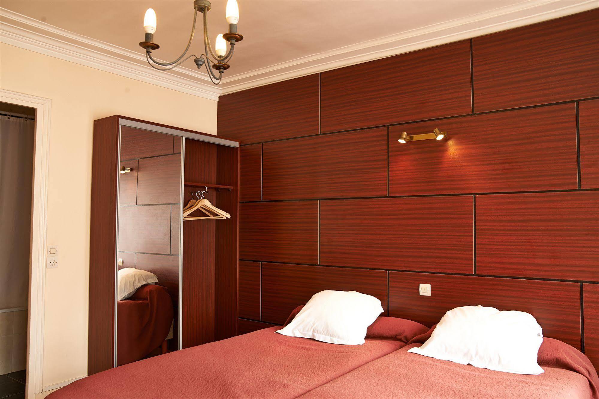 โรงแรมแมโย Neuilly-sur-Seine ภายนอก รูปภาพ